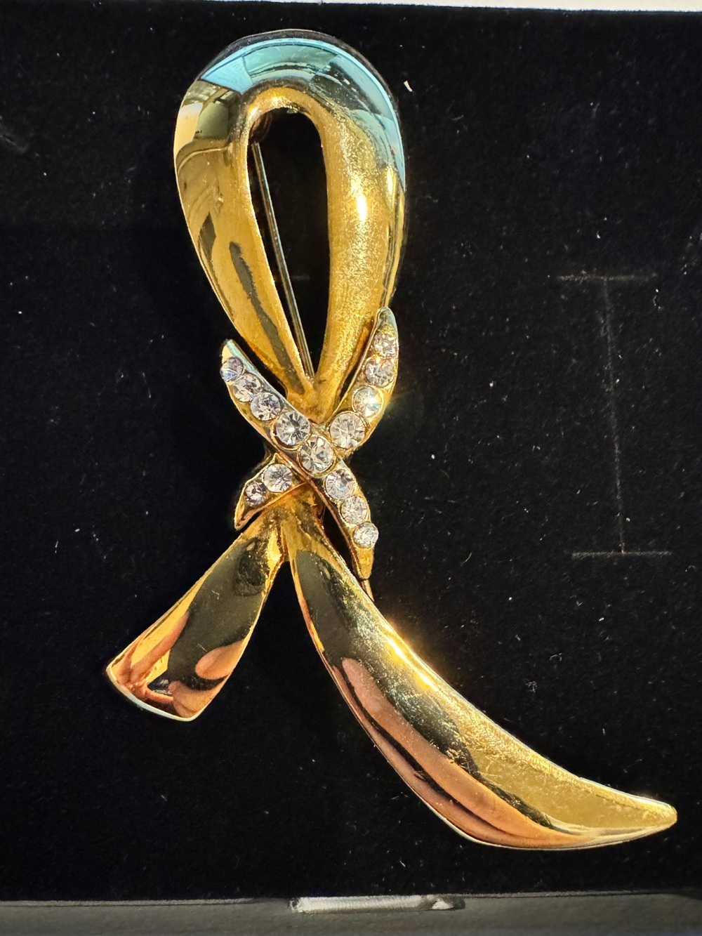 Vintage Gold Ribbon Crystal Brooch - Women Jewelry